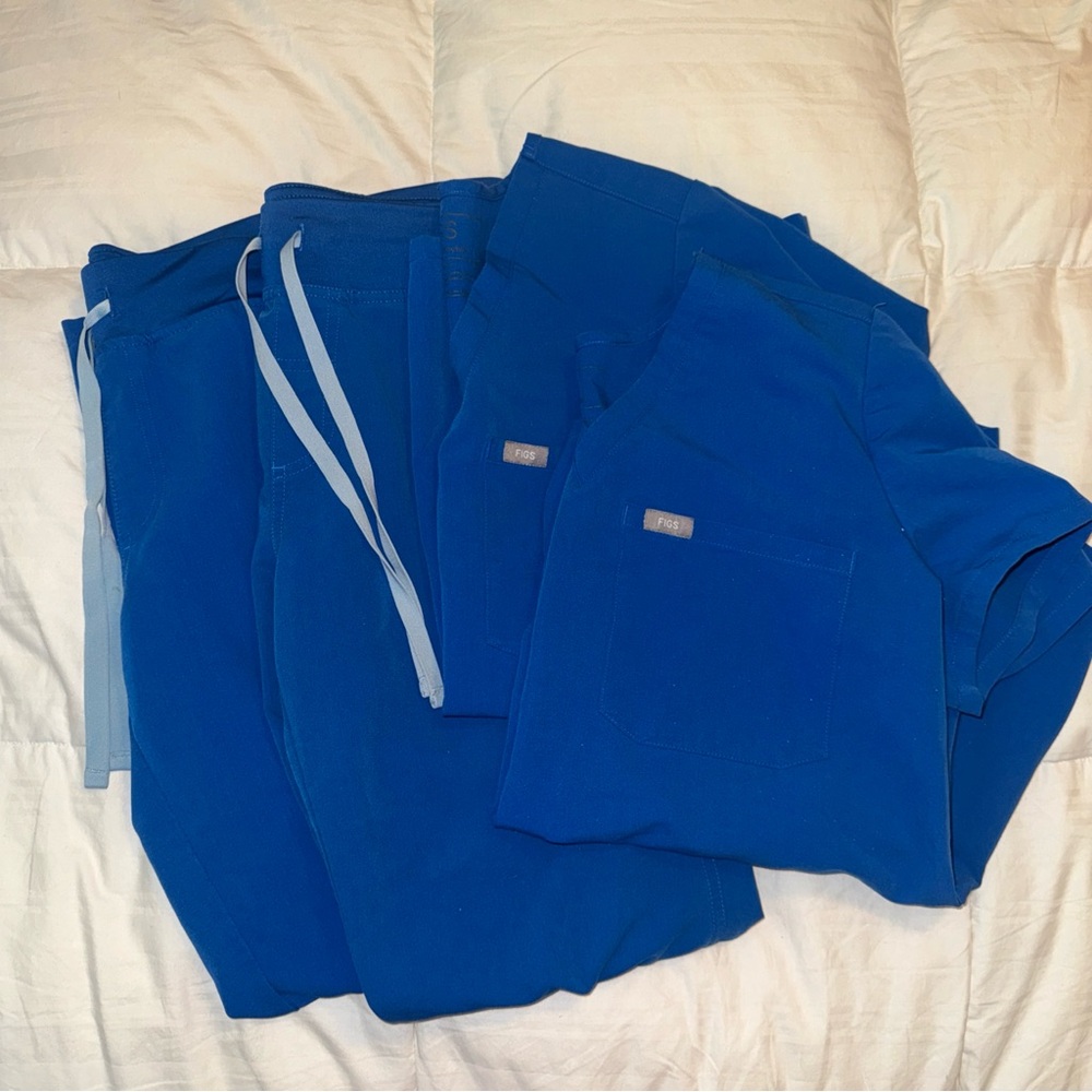 Figs Women's Blue Scrub Top